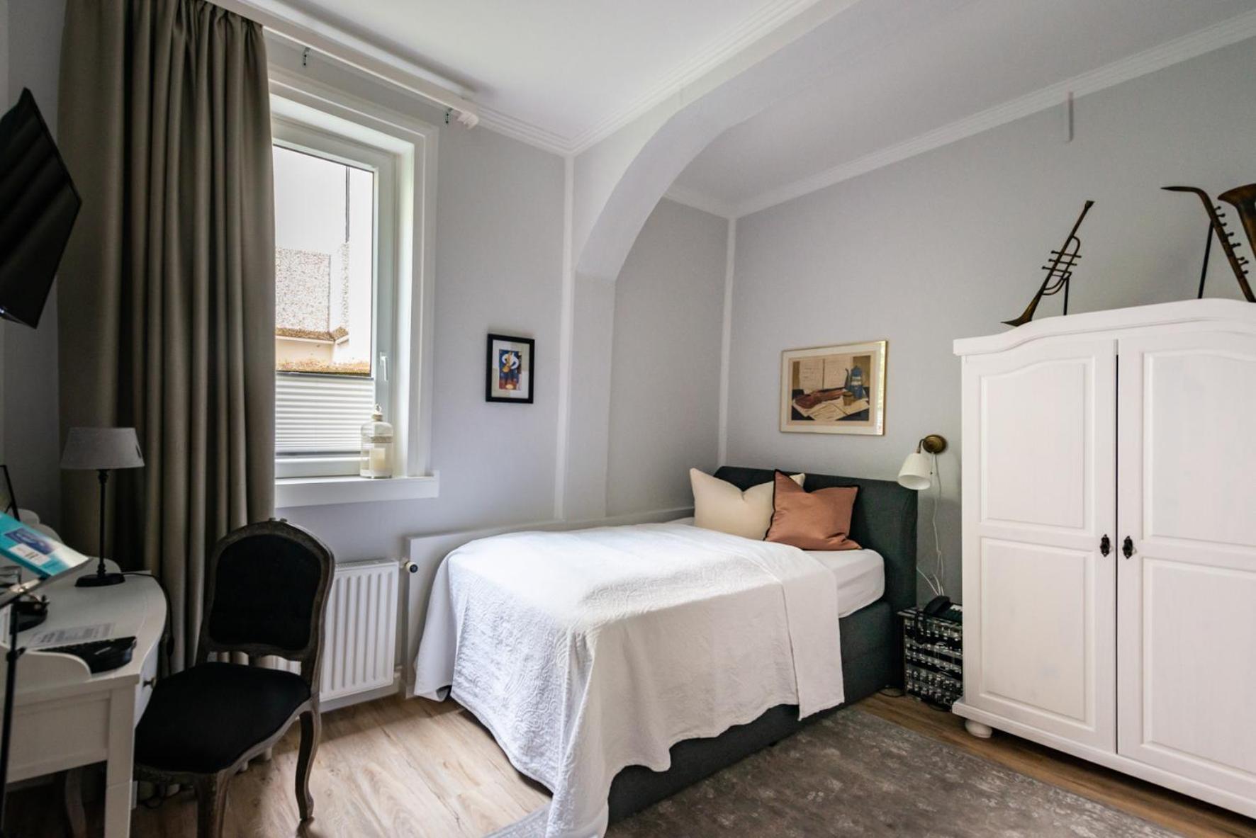 Goethe Hotel Bad Pyrmont Szoba fotó
